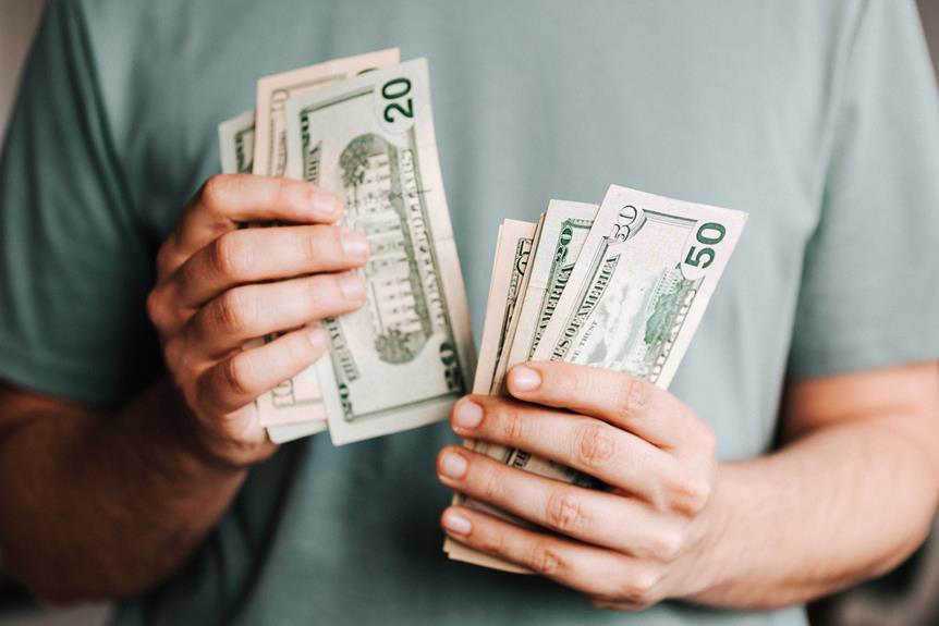 nomadic budgeting tips from experts